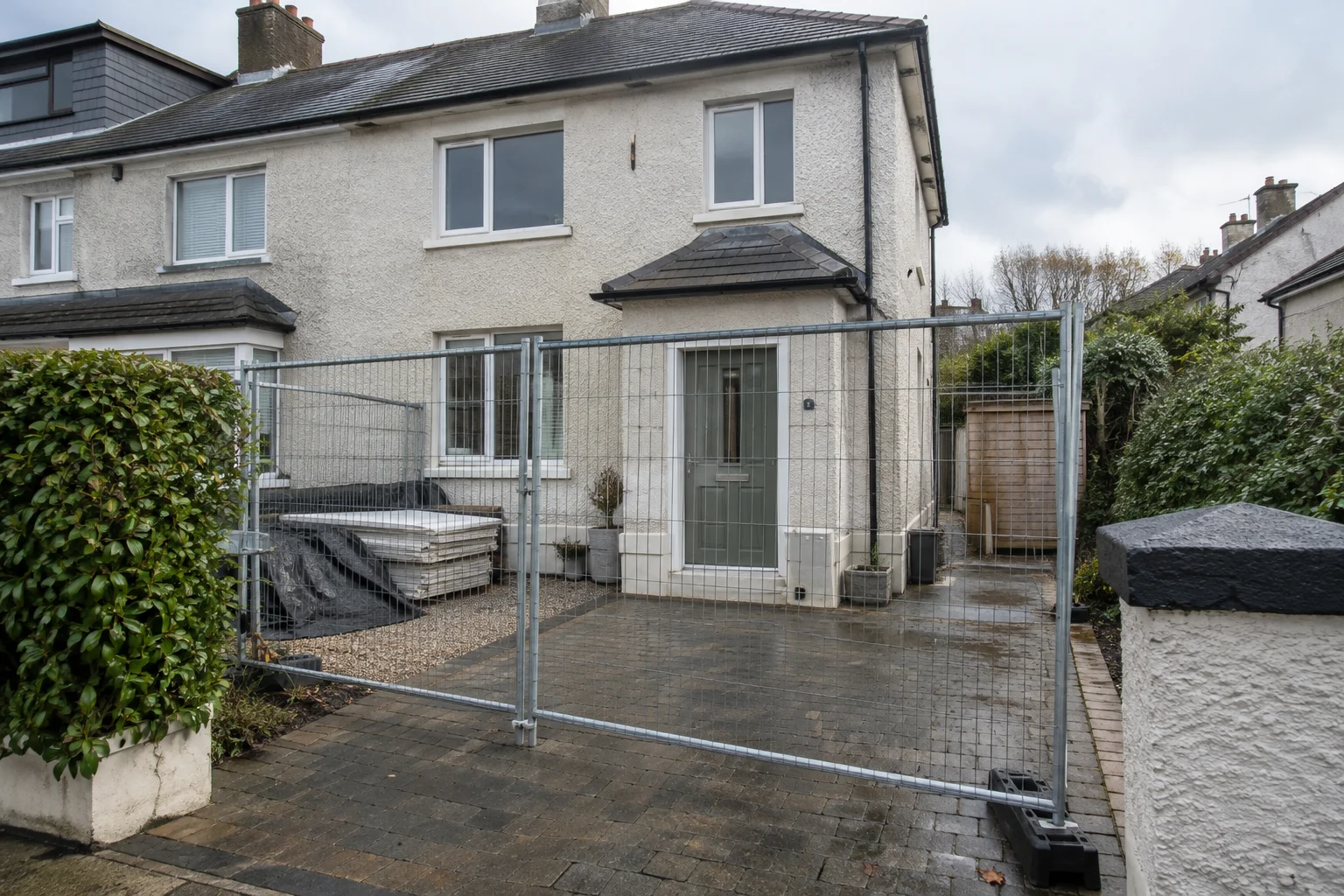 Living beside building work: set the household boundary before work begins